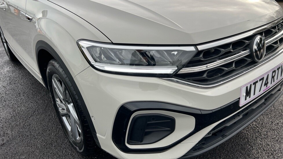Used Volkswagen T-Roc 2024 for sale - 76297355: Photo 22