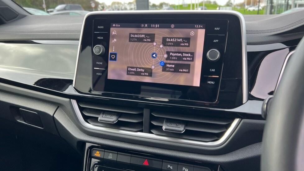 Used Volkswagen T-Roc 2024 for sale - 76297355: Photo 46