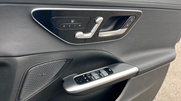 Used Mercedes-Benz C-Class 2024 for sale - 75526809: Photo 42