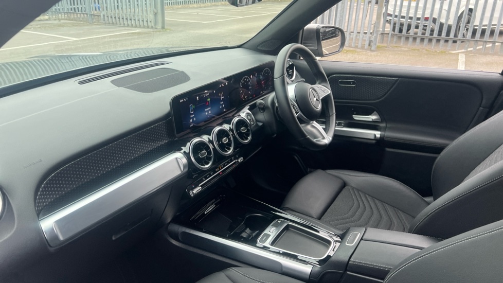 Used Mercedes-Benz GLB 2025 for sale - 76261608: Photo 11