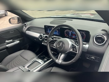 Used Mercedes-Benz GLB 2025 for sale - 76261608: Photo