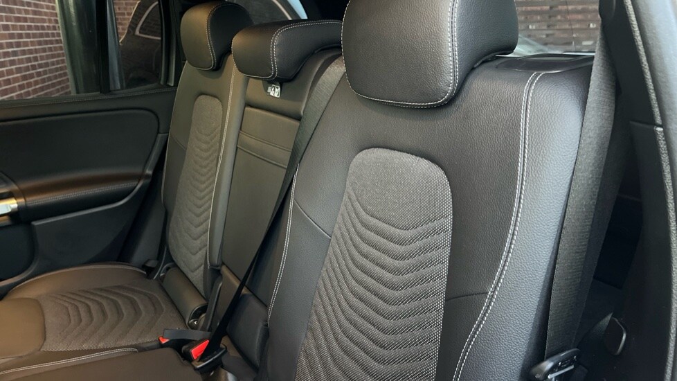 Used Mercedes-Benz GLB 2025 for sale - 76261608: Photo 41