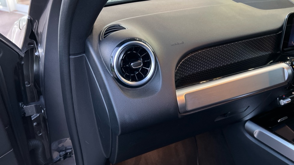 Used Mercedes-Benz GLB 2025 for sale - 76261608: Photo 43