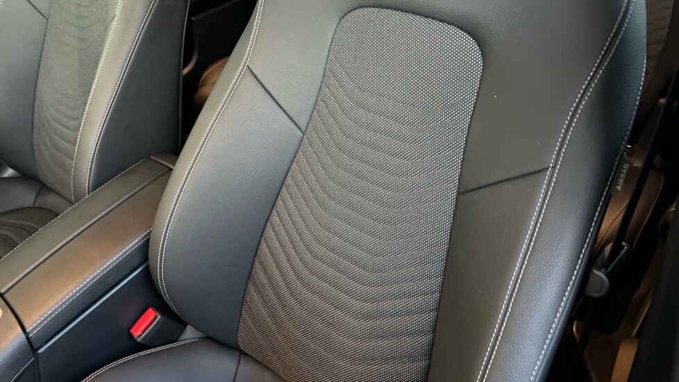 Used Mercedes-Benz GLB 2025 for sale - 76261608: Photo 46