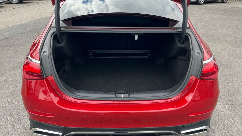 Used Mercedes-Benz E Class 2024 for sale - 77018370: Photo 18