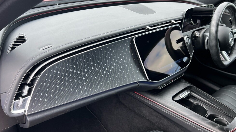 Used Mercedes-Benz E Class 2024 for sale - 77018370: Photo 37