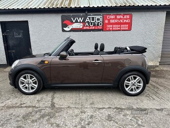 Used MINI Convertible 2011 for sale - 77292561: Photo