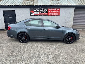 Used Skoda Octavia 2015 for sale - 79454383: Photo