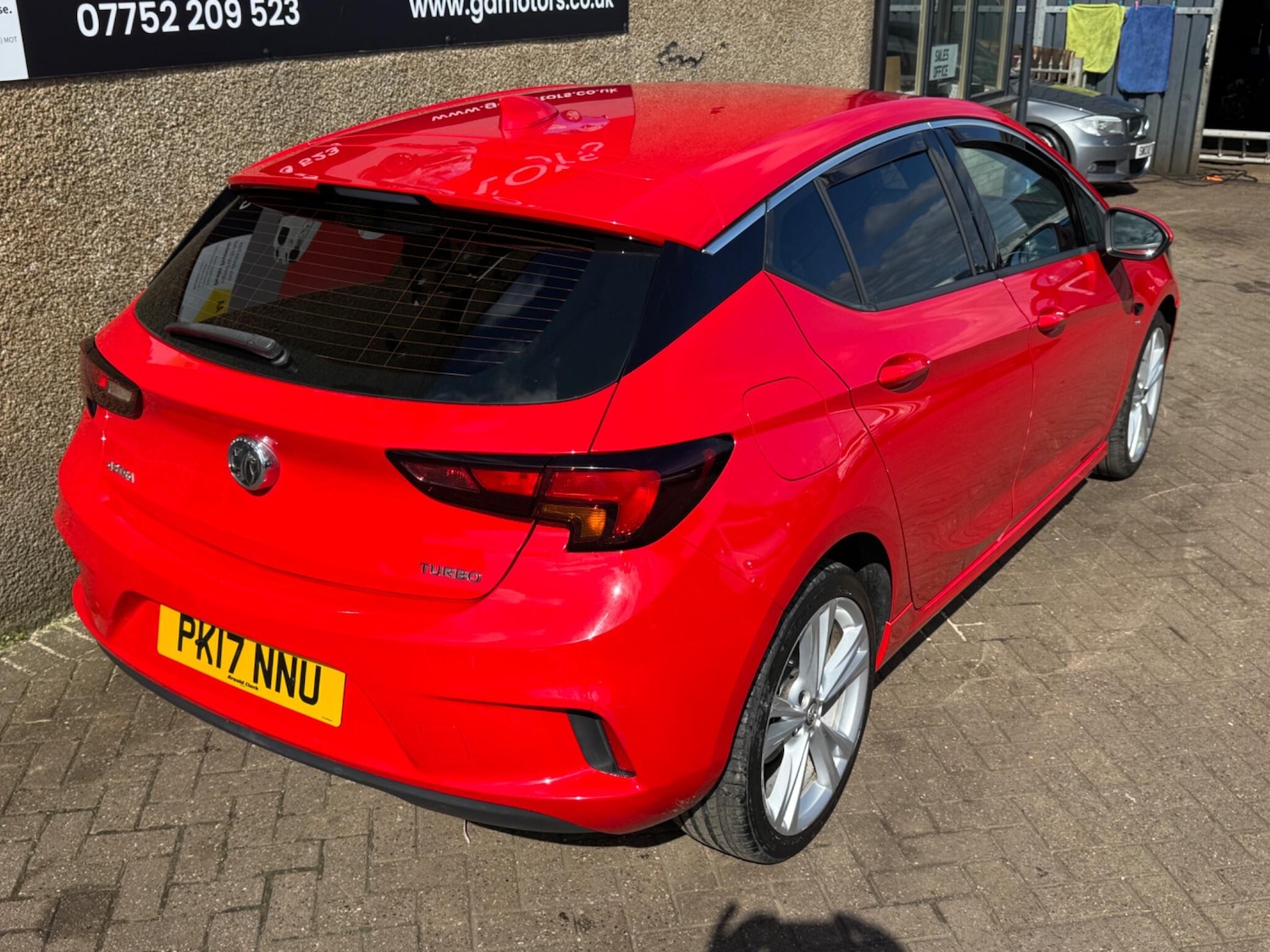 Used Vauxhall Astra 2017 for sale - 78204432: Photo 5
