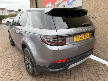 Used Land Rover Discovery Sport 2019 for sale - 79669659: Photo