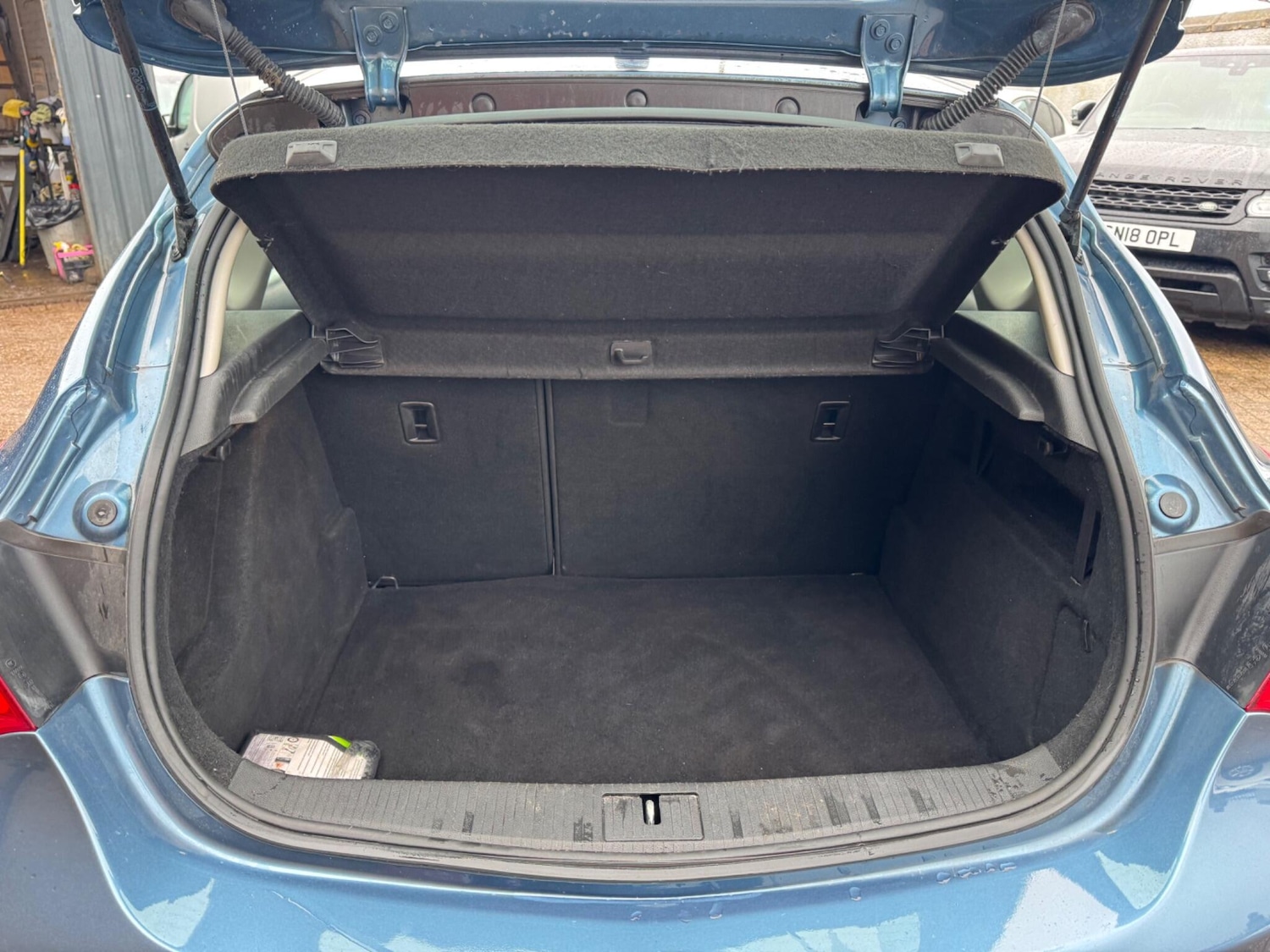 Used Vauxhall Astra for sale - 78006484: Photo 9