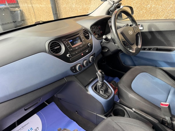 Used Hyundai i10 2015 for sale - 76240202: Photo 16