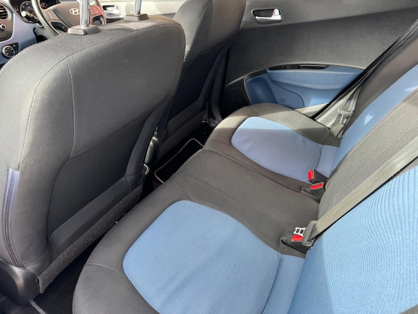 Used Hyundai i10 2015 for sale - 76240202: Photo 17