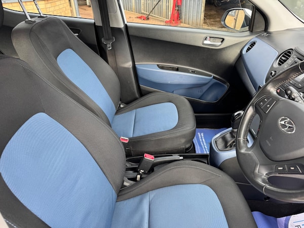 Used Hyundai i10 2015 for sale - 76240202: Photo 18