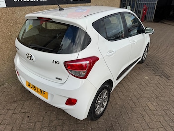 Used Hyundai i10 2015 for sale - 76240202: Photo 4