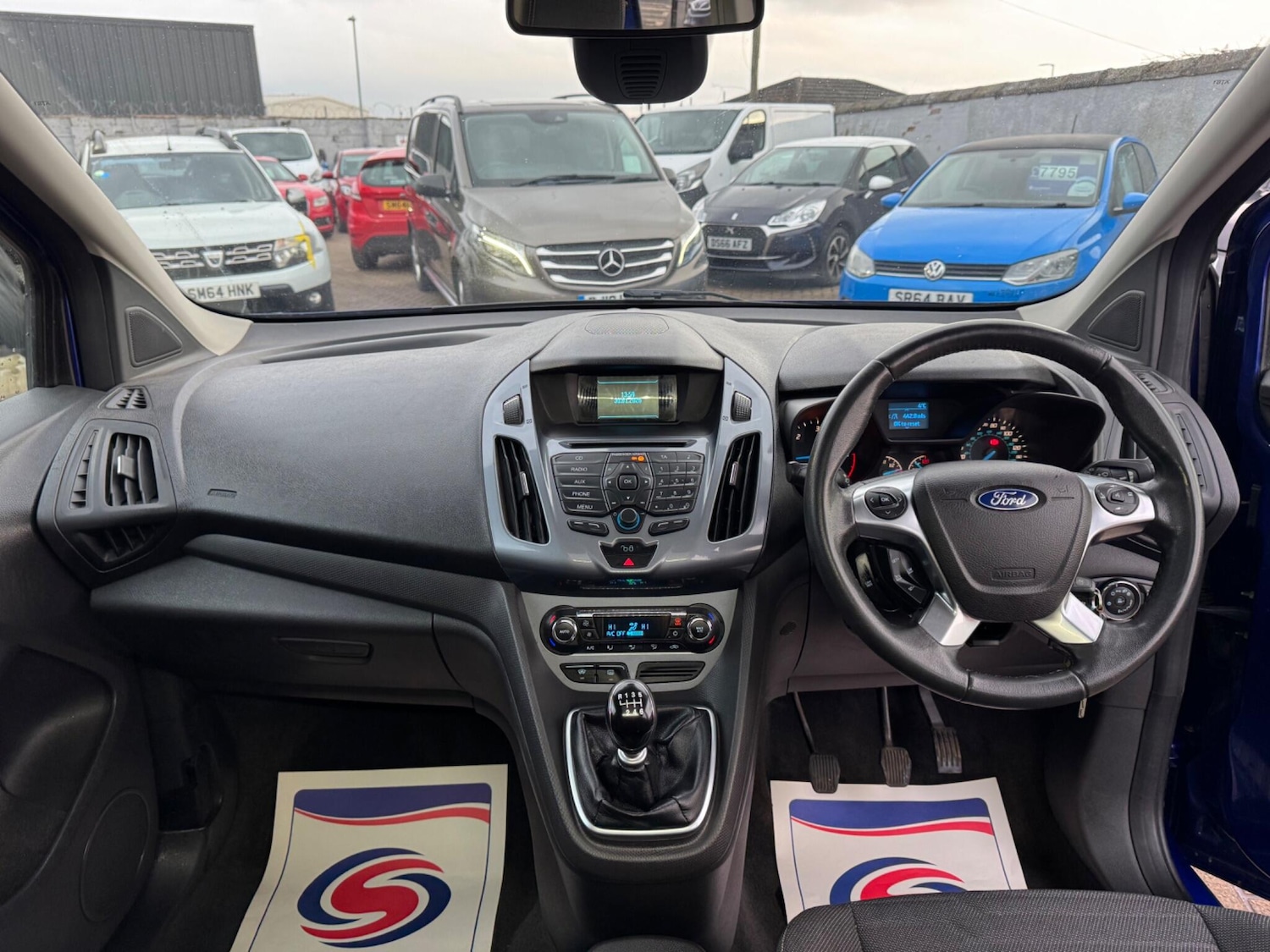 Used Ford Grand Tourneo Connect 2014 for sale - 77386981: Photo 19