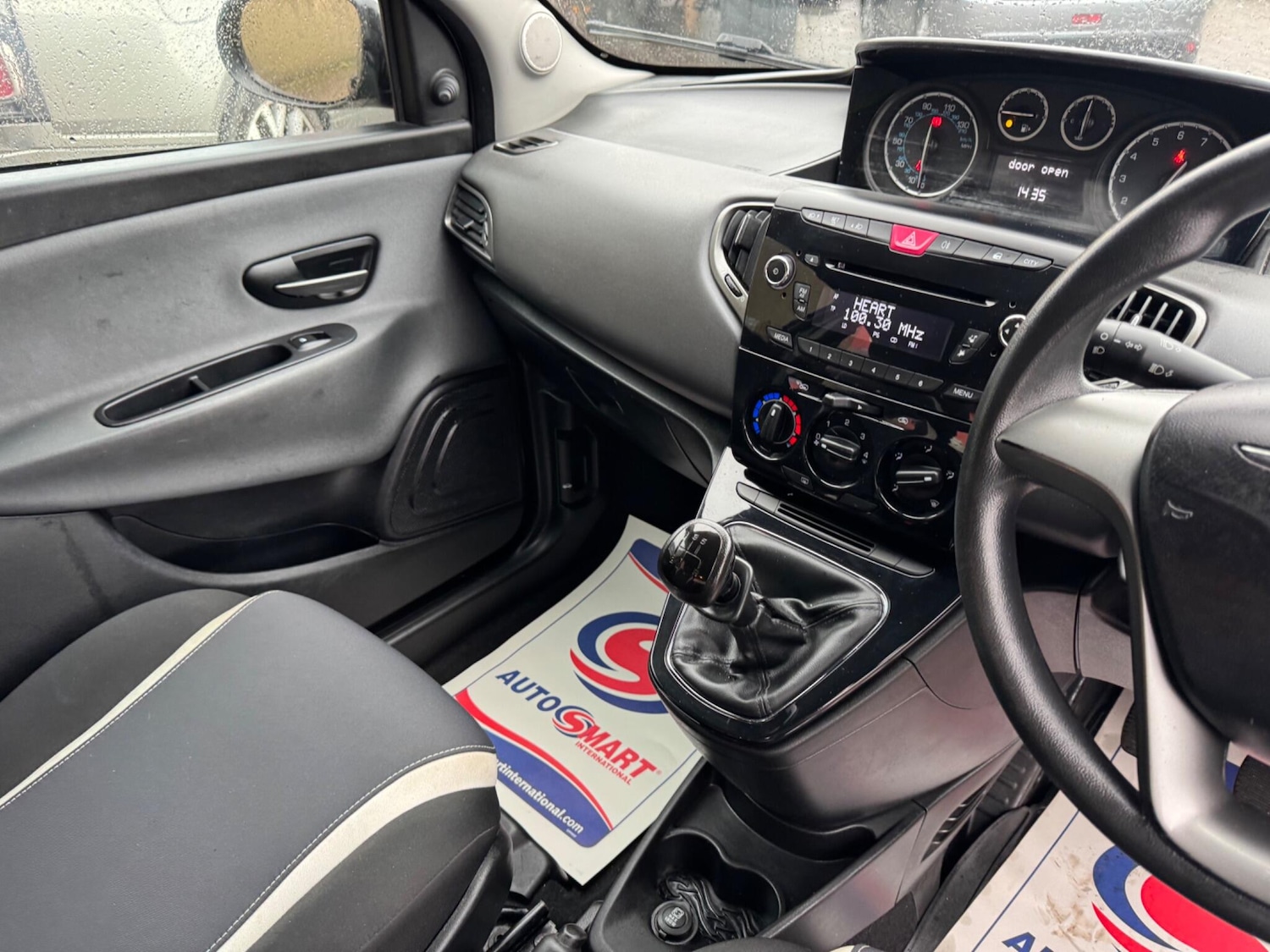 Used Chrysler Ypsilon 2014 for sale - 76472814: Photo 19