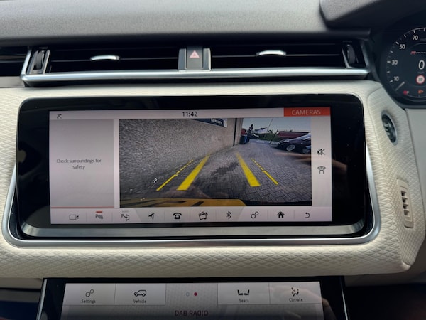 Used Land Rover Range Rover Velar 2018 for sale - 74934699: Photo 18