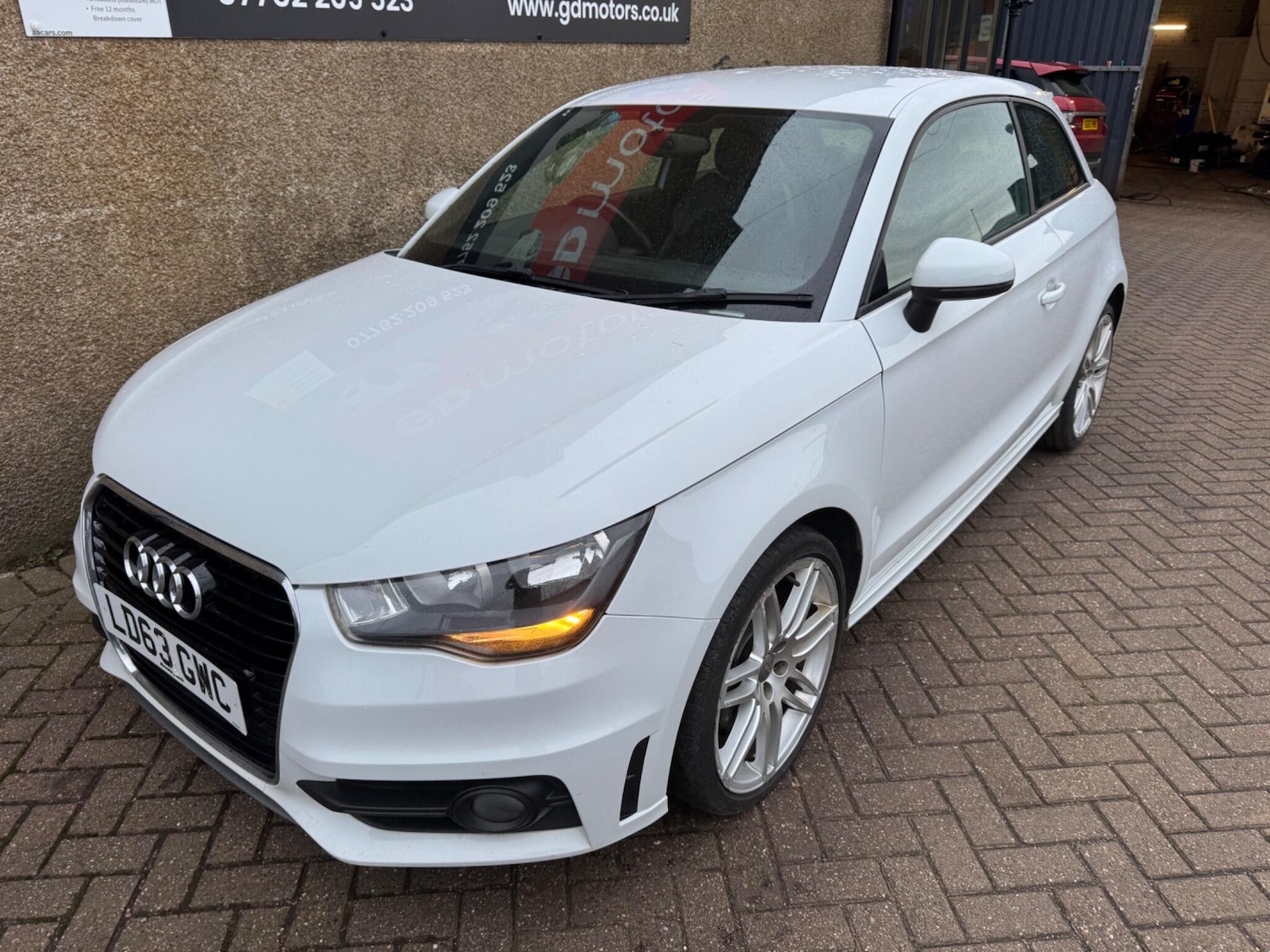 Used Audi A1 2013 for sale - 76936300: Photo 6