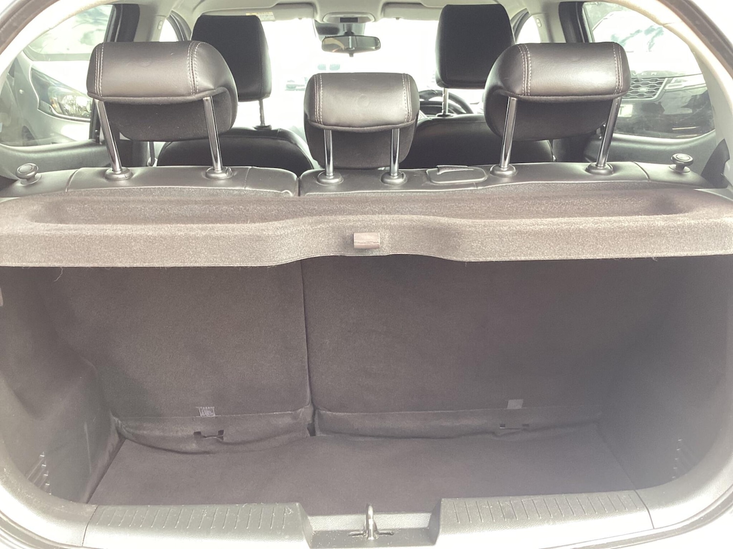 Used Vauxhall Viva 2016 for sale - 76993591: Photo 11