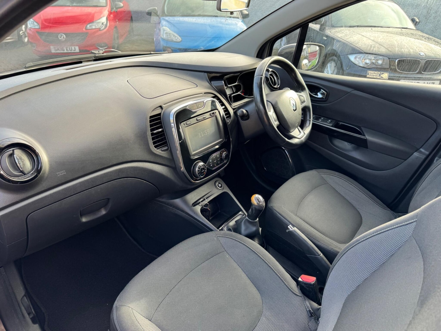 Used Renault Captur 2016 for sale - 76657701: Photo 21