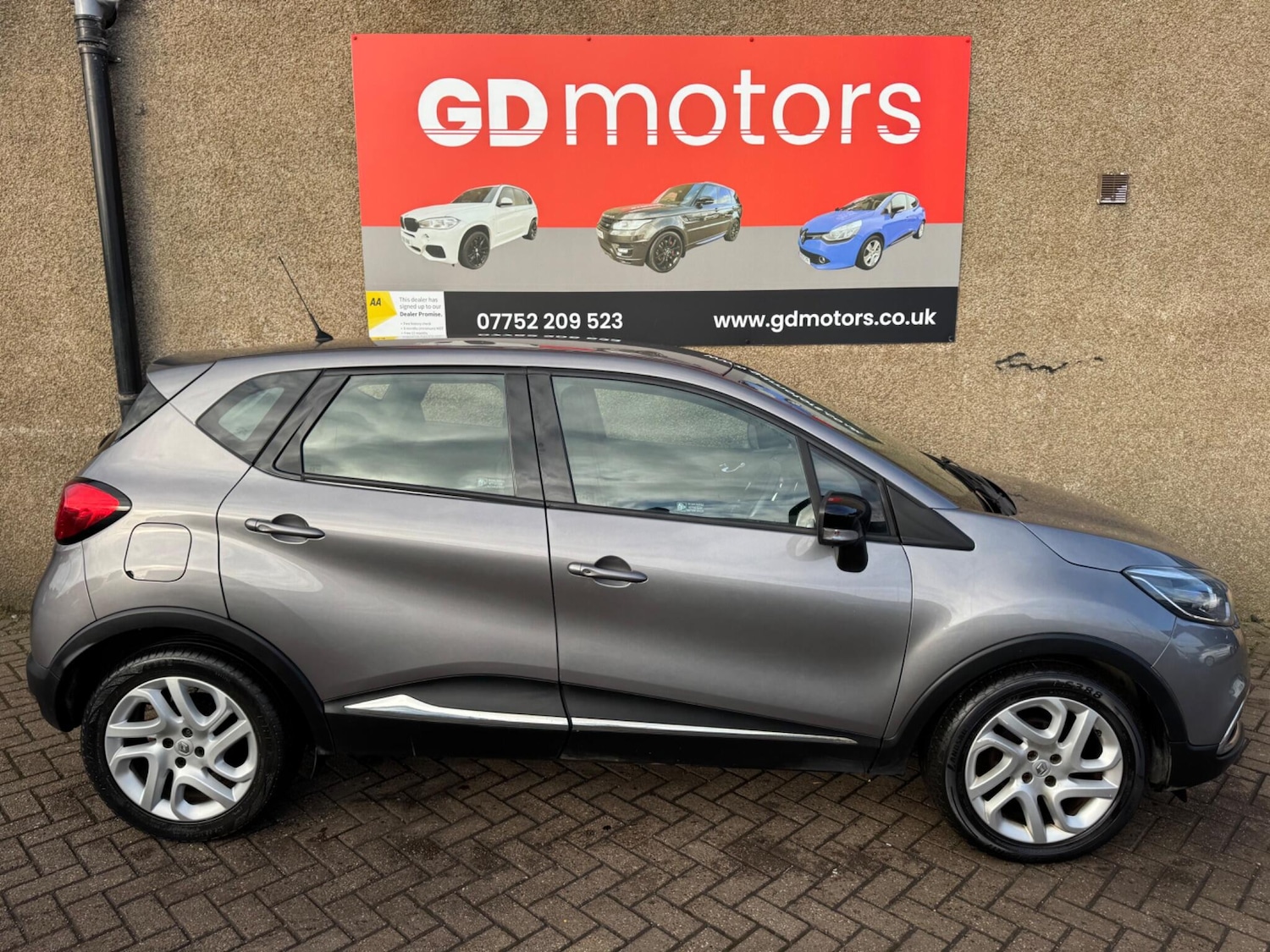 Used Renault Captur 2016 for sale - 76657701: Photo 4