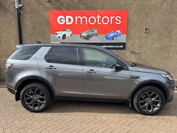 Used Land Rover Discovery Sport 2018 for sale - 78214880: Photo