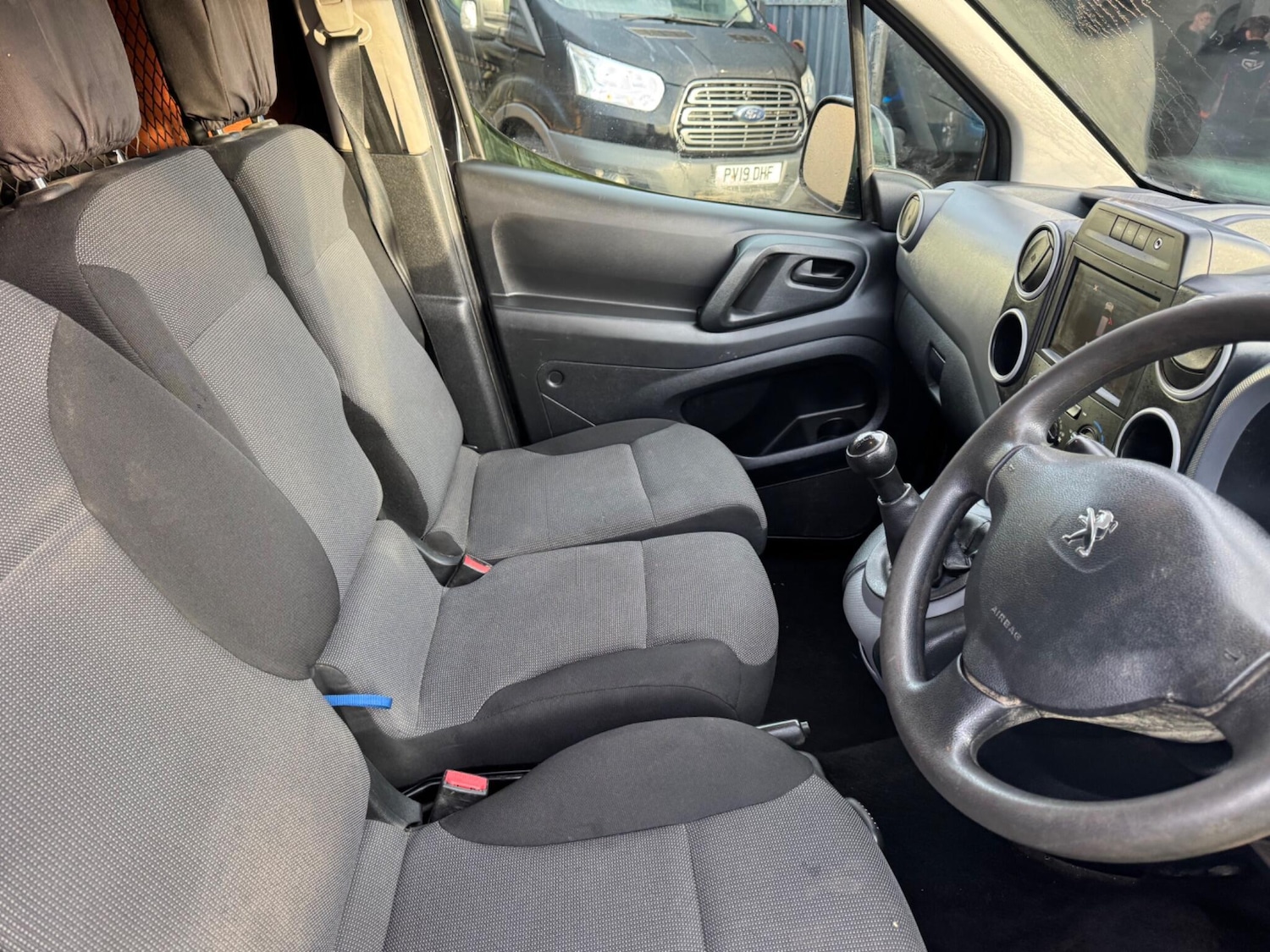 Used Peugeot Partner 2018 for sale - 76377650: Photo 16