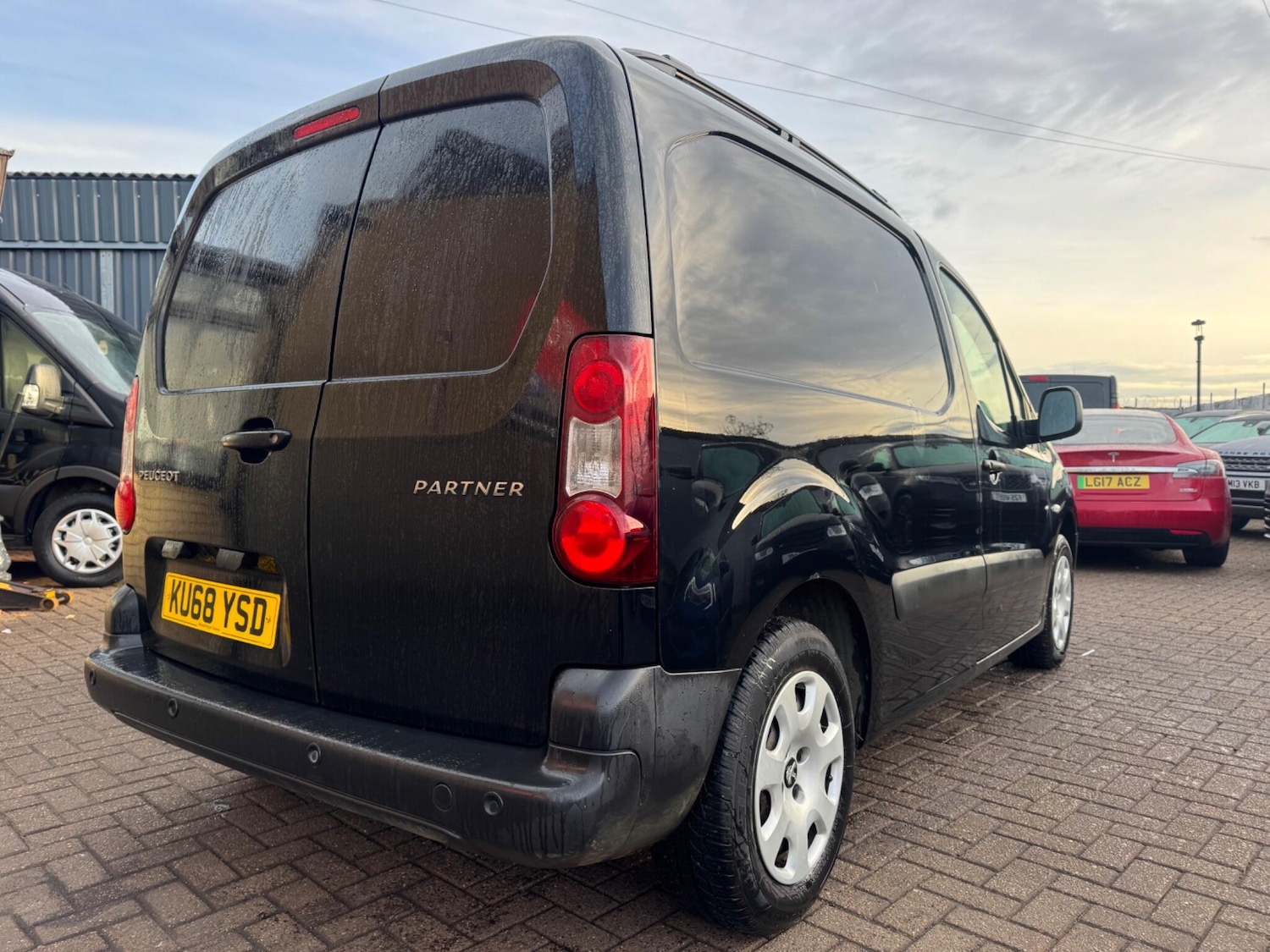 Used Peugeot Partner 2018 for sale - 76377650: Photo 8