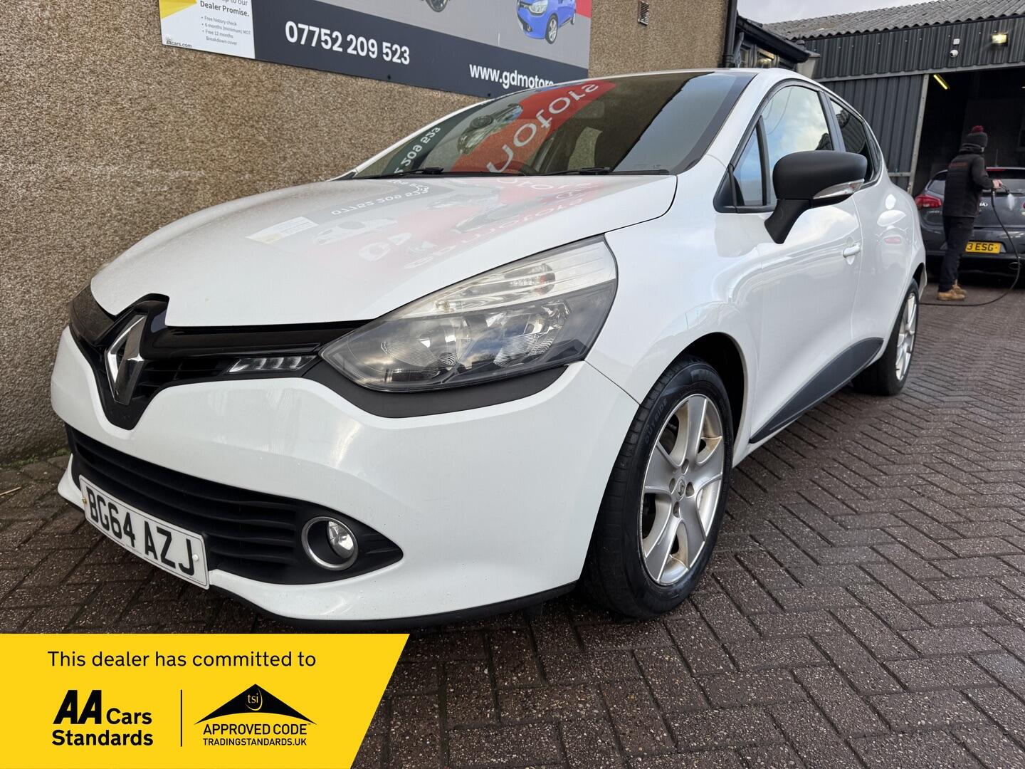 Used Renault Clio 2014 for sale - 76667233: Photo 1