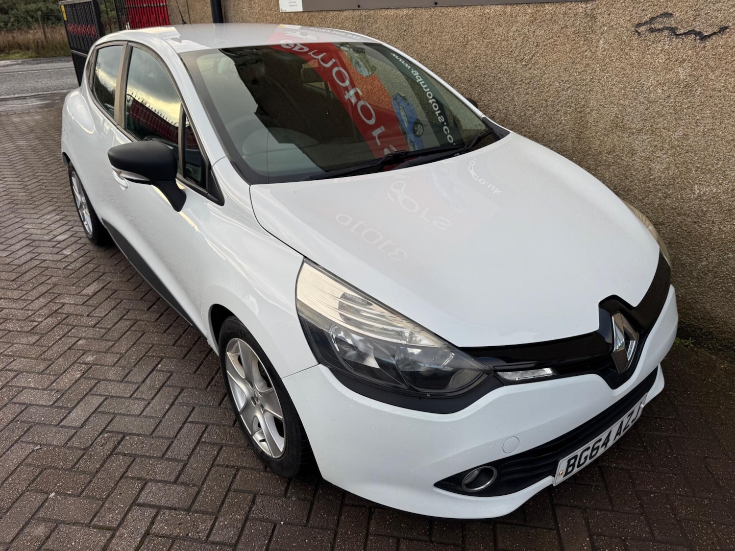 Used Renault Clio 2014 for sale - 76667233: Photo 11