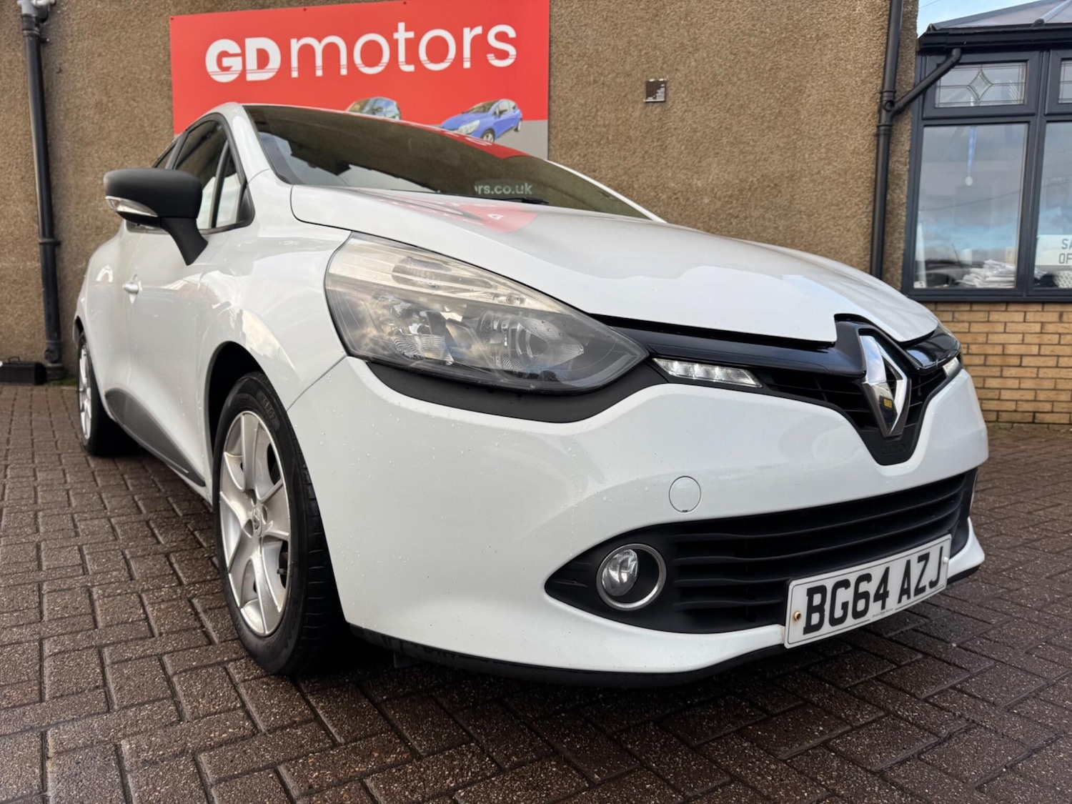 Used Renault Clio 2014 for sale - 76667233: Photo 6