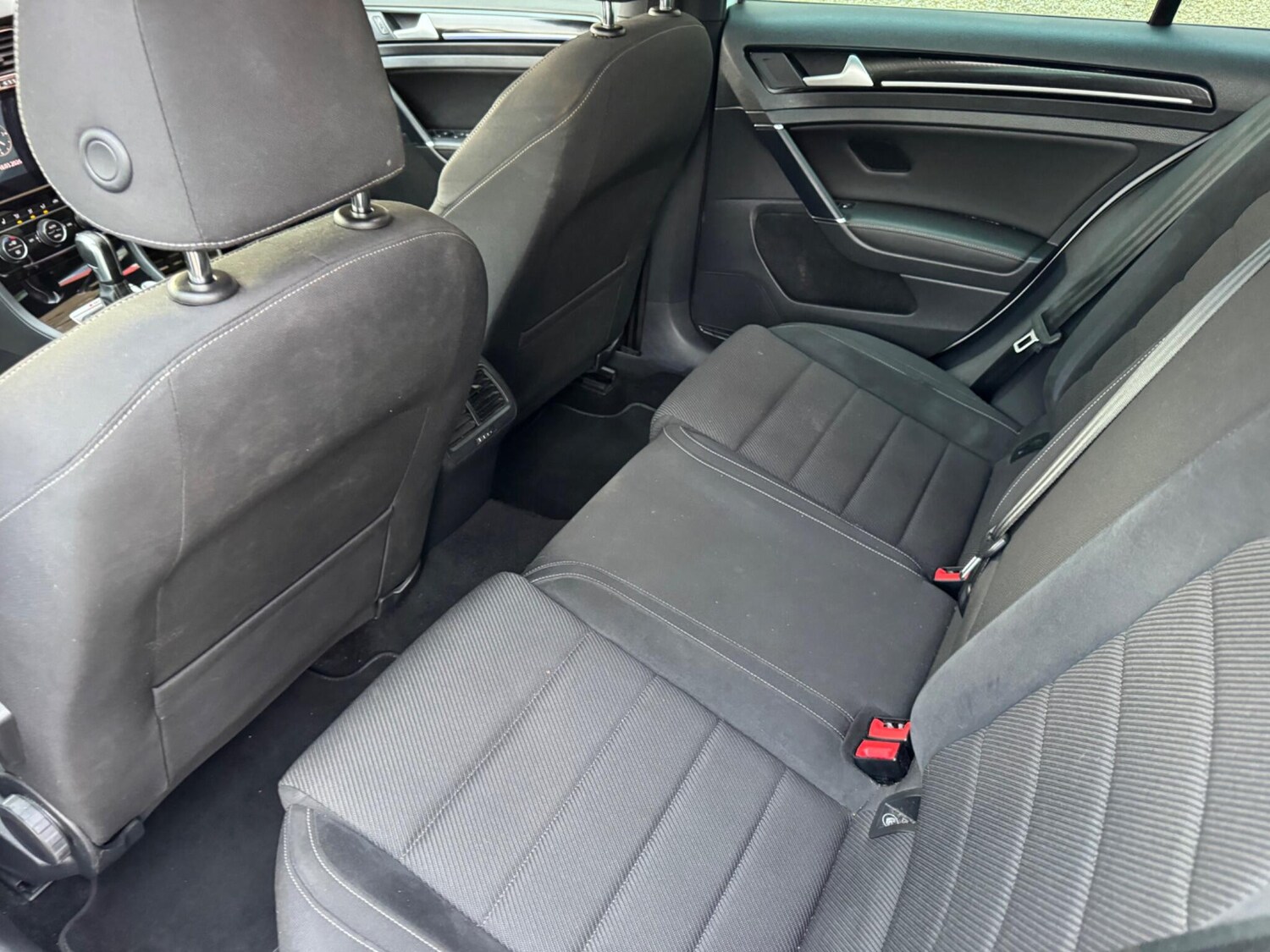 Used Volkswagen Golf for sale - 77939400: Photo 12