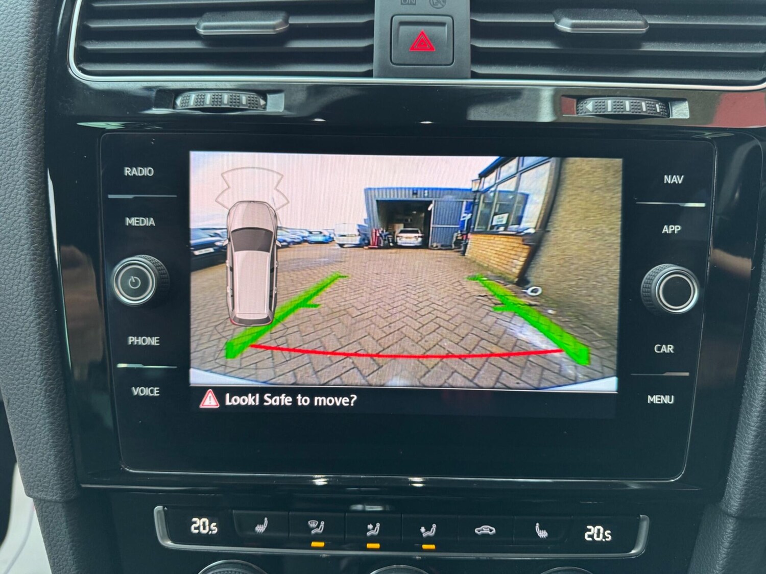 Used Volkswagen Golf for sale - 77939400: Photo 17