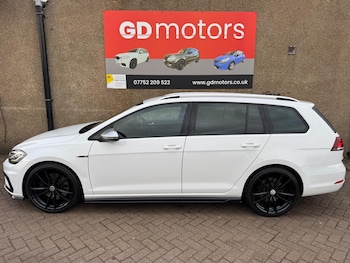 Used Volkswagen Golf 2019 for sale - 77939400: Photo