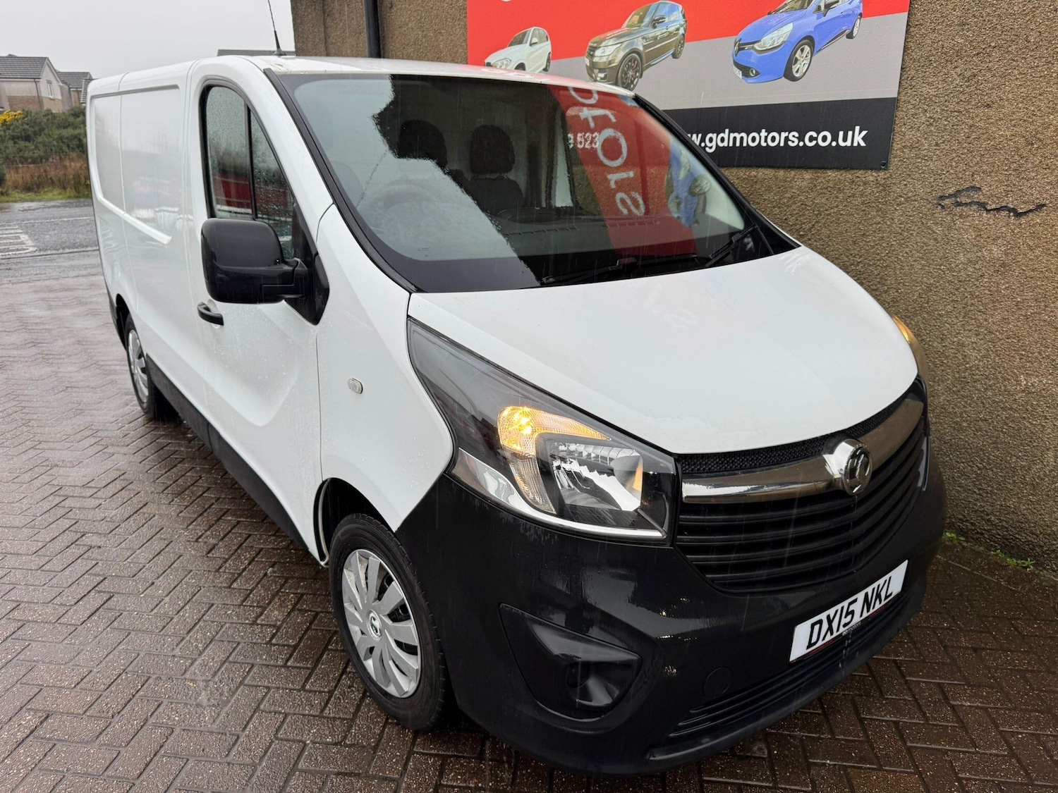 Used Vauxhall Vivaro 2015 for sale - 76992175: Photo 11