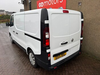 Used Vauxhall Vivaro 2015 for sale - 76992175: Photo