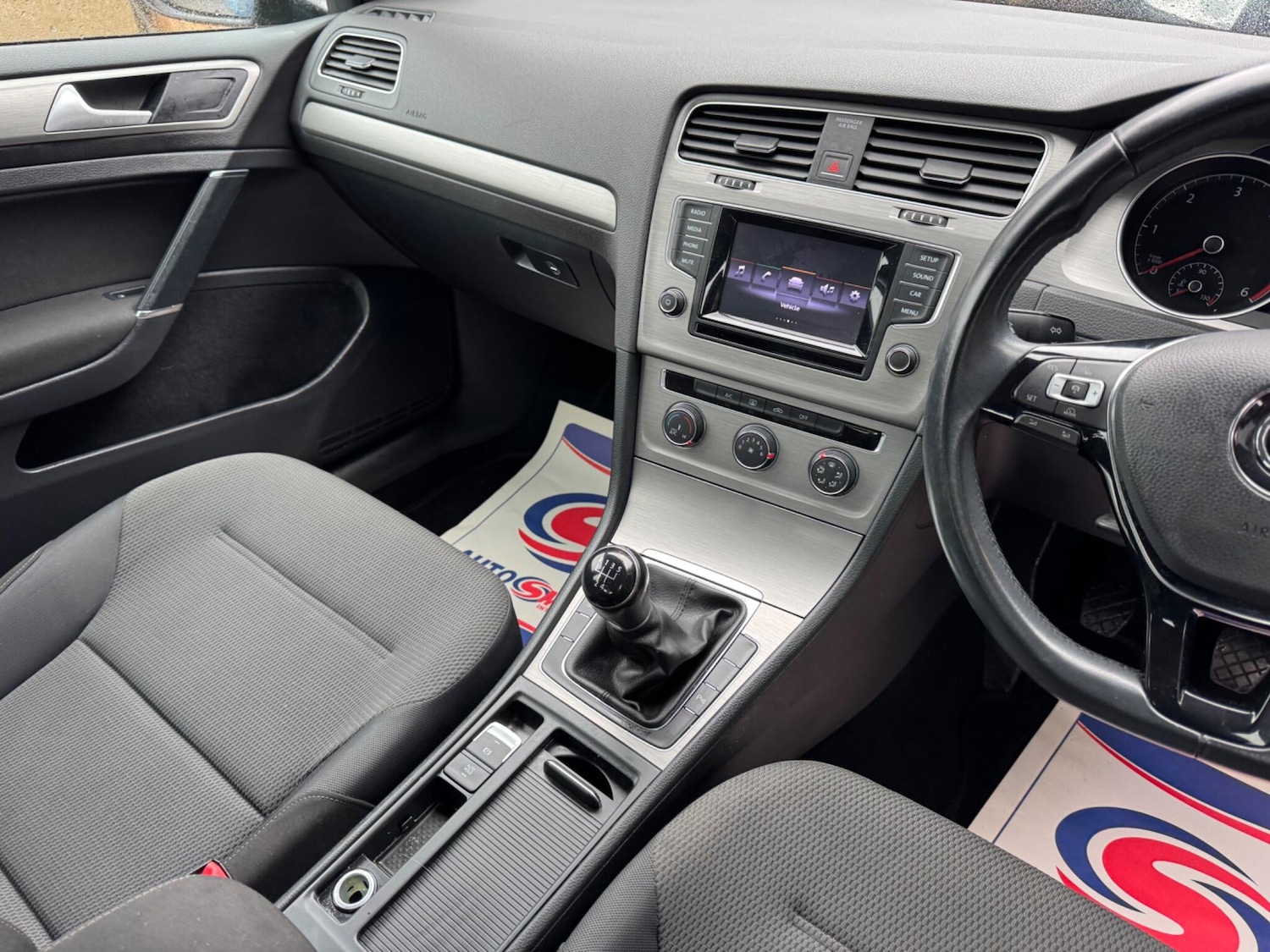 Used Volkswagen Golf for sale - 78136373: Photo 18