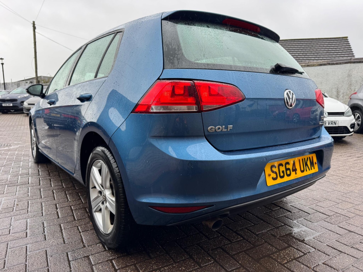 Used Volkswagen Golf for sale - 78136373: Photo 2