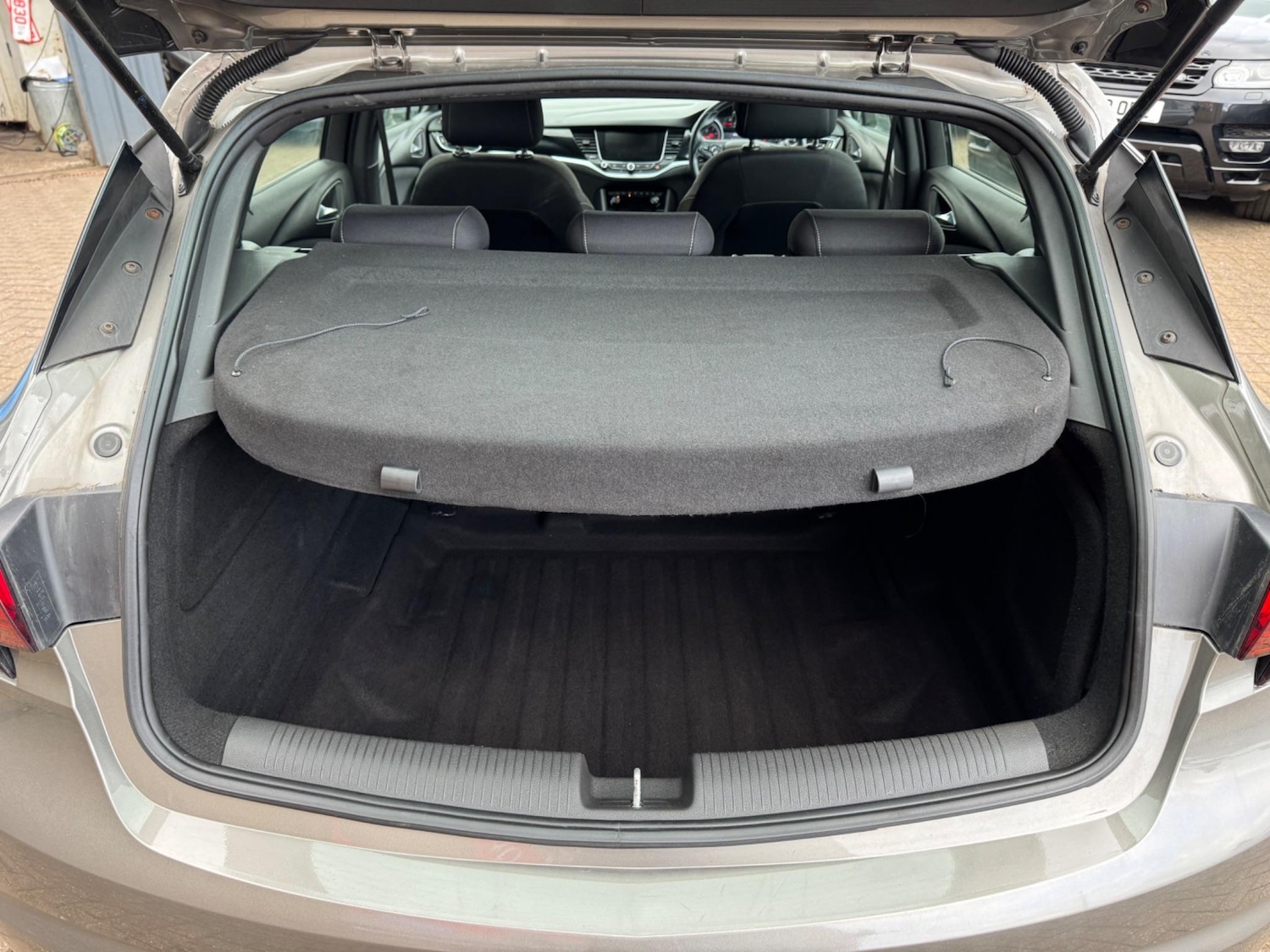 Used Vauxhall Astra 2016 for sale - 76370847: Photo 13