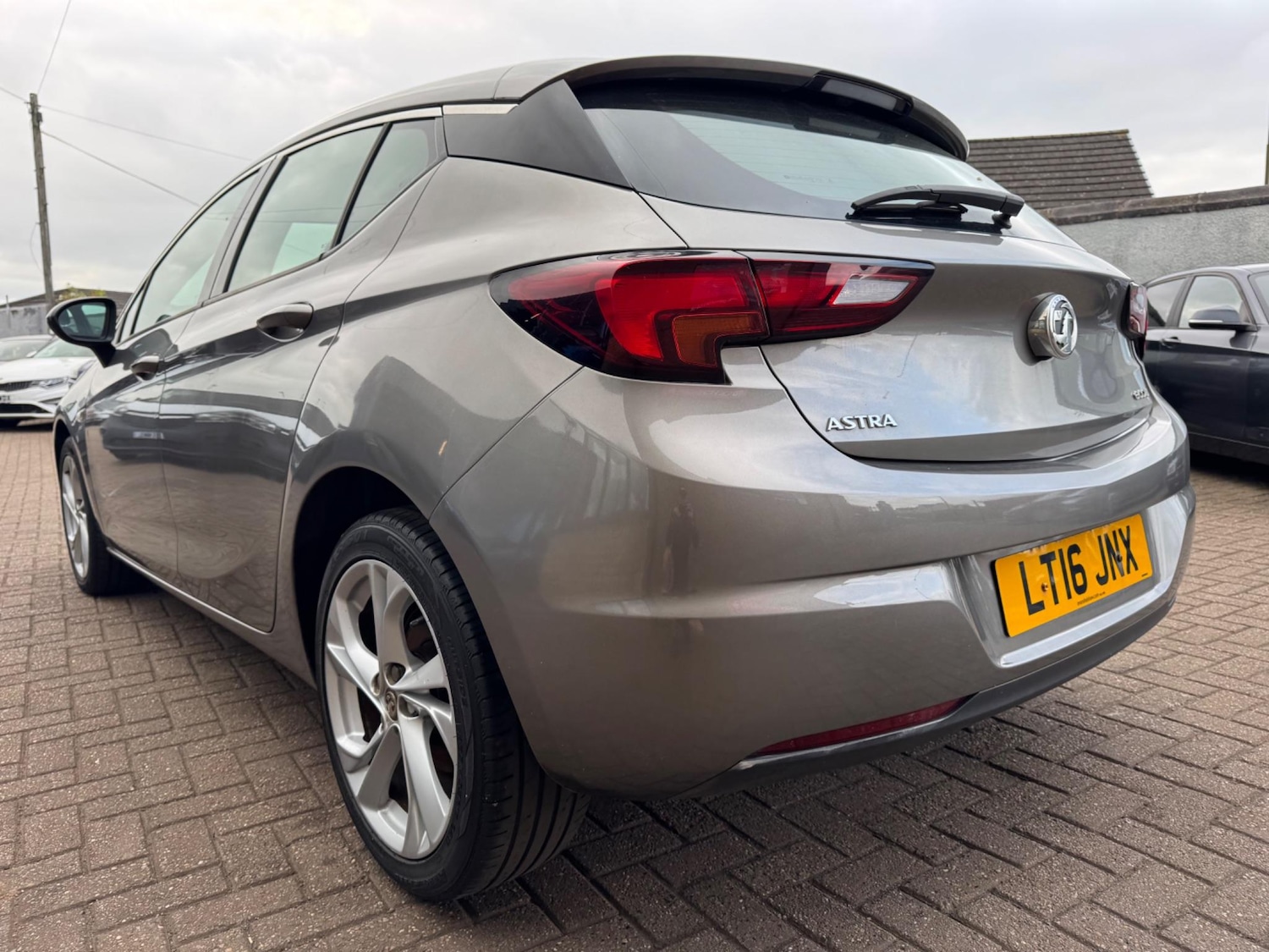 Used Vauxhall Astra 2016 for sale - 76370847: Photo 5