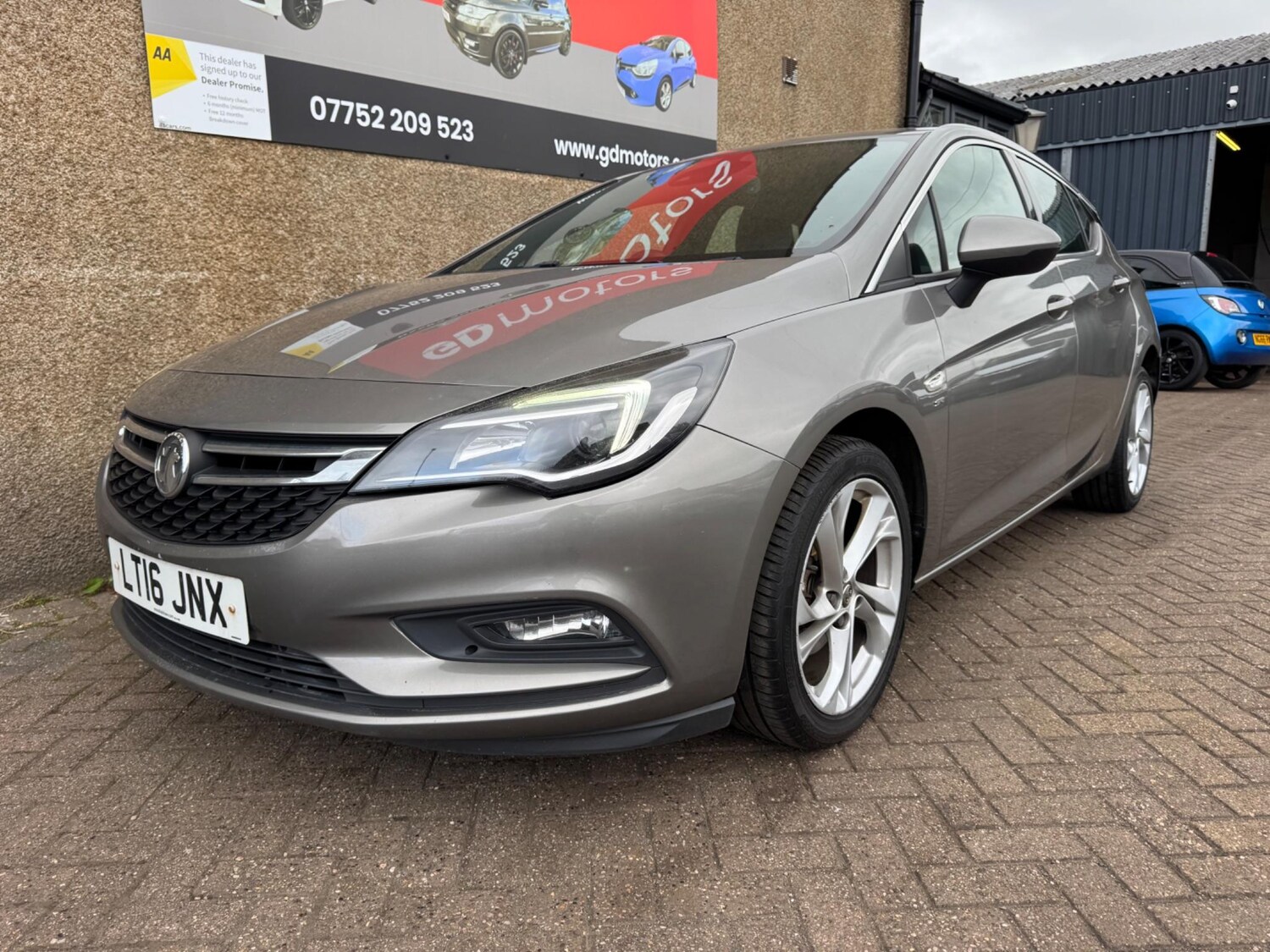 Used Vauxhall Astra 2016 for sale - 76370847: Photo 8