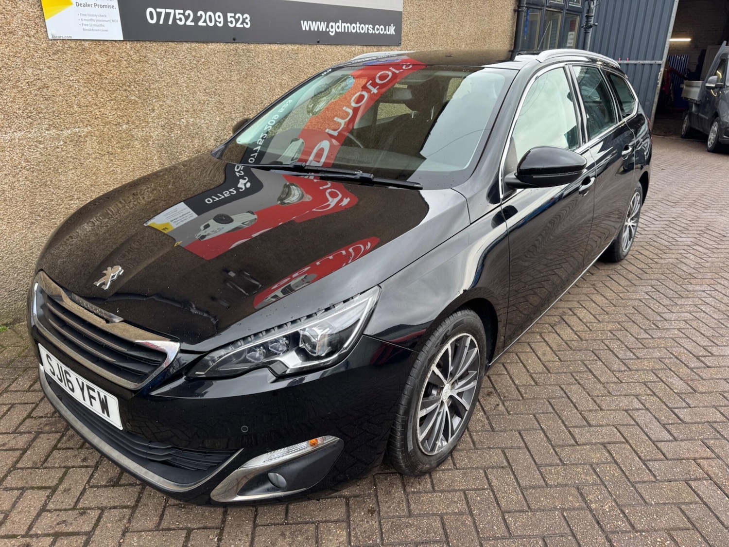 Used Peugeot 308 2016 for sale - 77425144: Photo 12