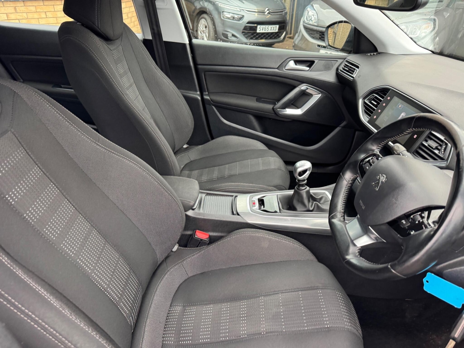 Used Peugeot 308 2016 for sale - 77425144: Photo 17