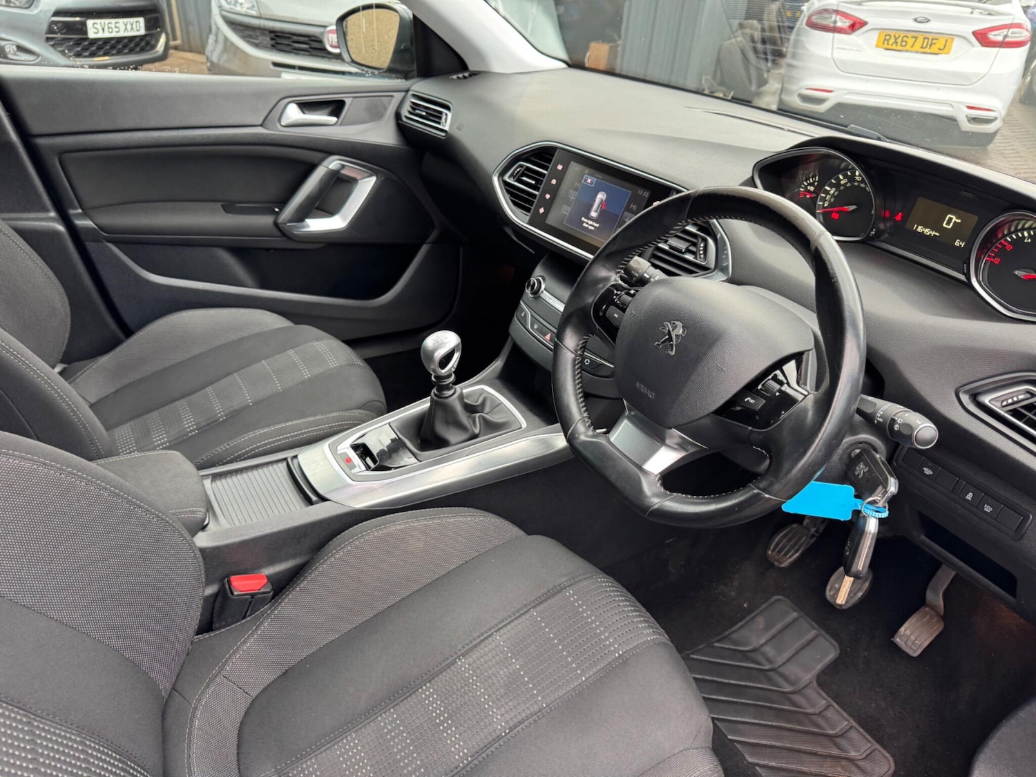 Used Peugeot 308 2016 for sale - 77425144: Photo 18