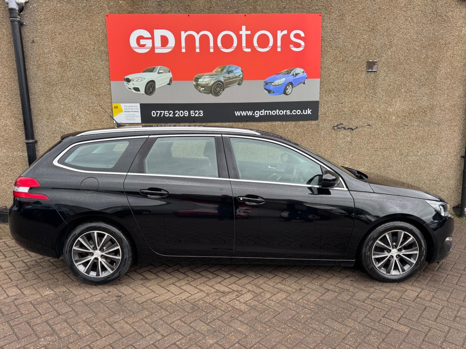 Used Peugeot 308 2016 for sale - 77425144: Photo 2