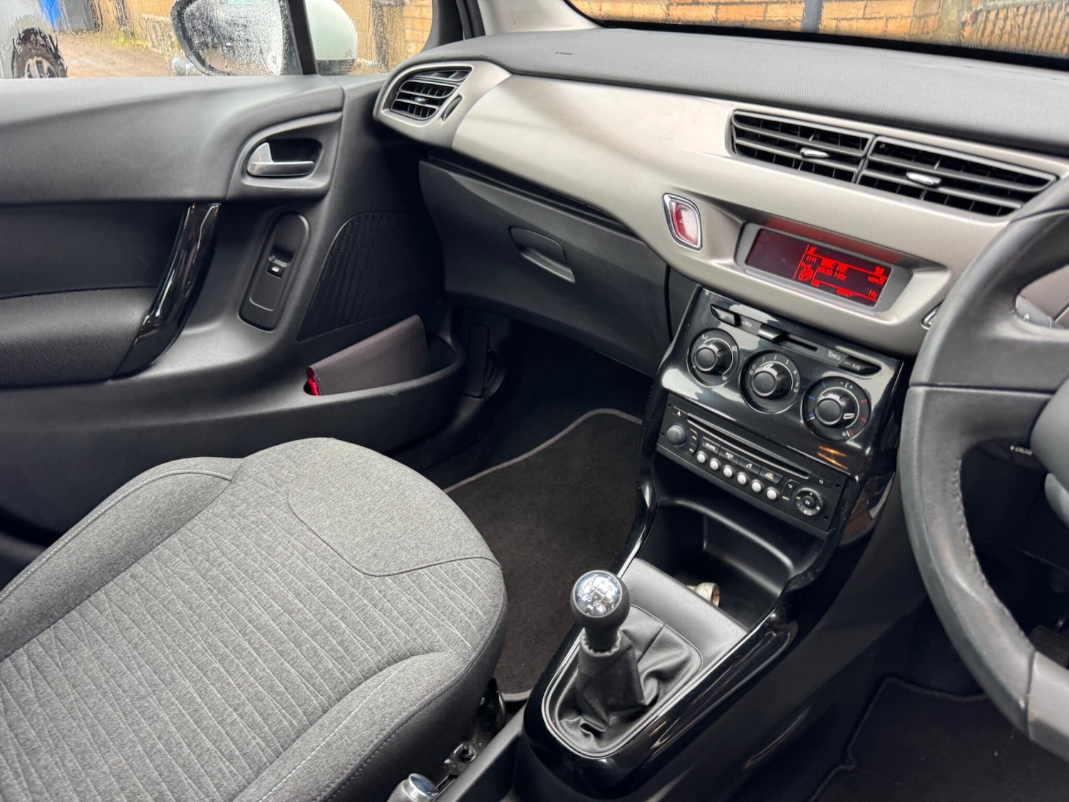 Used Citroen C3 2016 for sale - 78185199: Photo 15