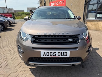 Used Land Rover Discovery Sport 2015 for sale - 79180760: Photo