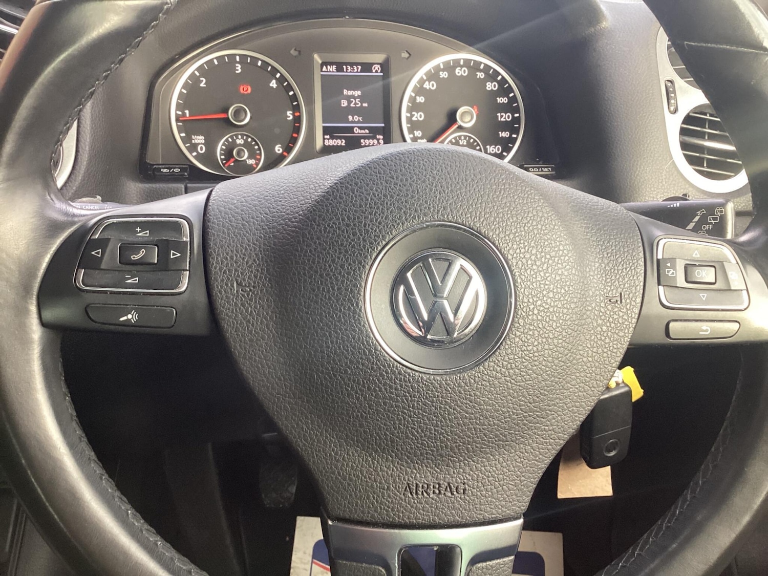 Used Volkswagen Tiguan 2013 for sale - 76849886: Photo 25