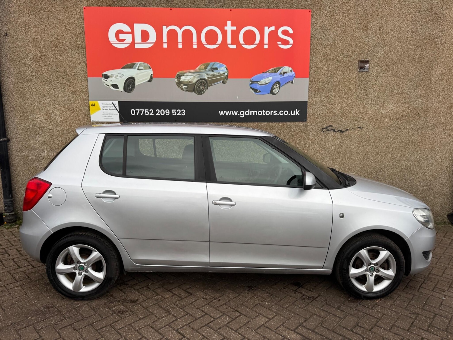 Used Skoda Fabia 2012 for sale - 76936464: Photo 3